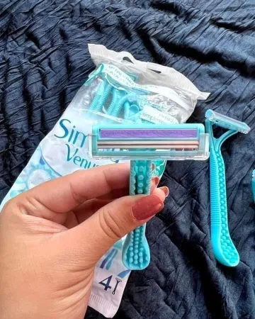 Simply Venus 4 Razors Pack